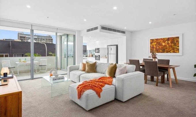 Wollongong Appartement | Spacious City Beach Harbour Apartment -Moments to Beach, Harbour Foreshore & CBD