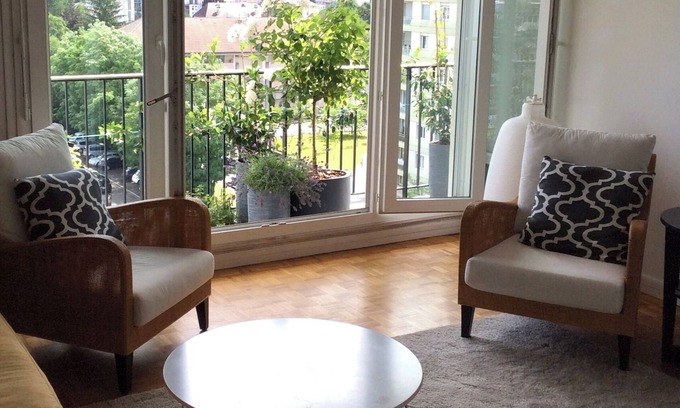 Ferney-Voltaire Appartement | Spacious, Comfortable Apartment, Geneva-ferney Border, With Mountain Views