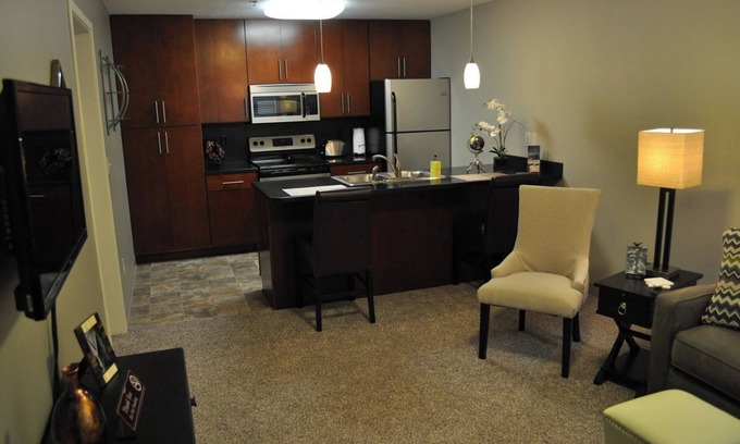 North Vernon Appartement | "Spacious Comfort Awaits: Your Home Away from Home in North Vernon, IN!"