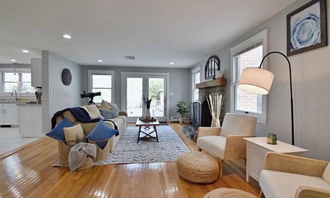 Milton Maison | Spacious, Comfy Colonial, minutes to Boston and highways