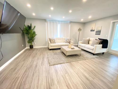 Drumheller Maison | Spacious Drumheller-RetreatMuseum & Golf