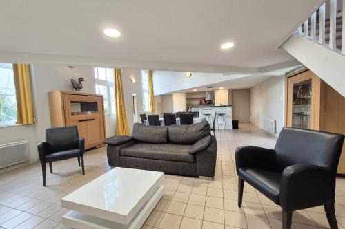 Grosbreuil Maison | Spacious duplex house in Grosbreuil
