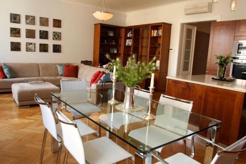 Josefov Appartement | Spacious elegance in the heart of Old Town