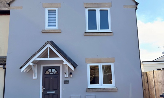 Wool Maison | Spacious, entire 3 bedroom house in Wool (The Purbecks)