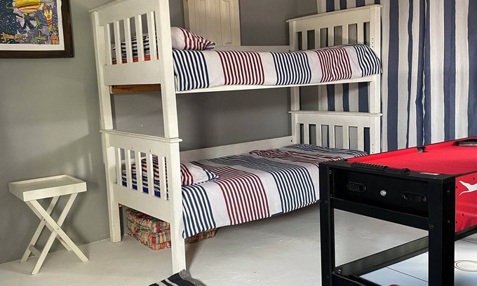 Pringle Bay Maison | Spacious Family Beach House in Pringle Bay with huge garden next to a stream