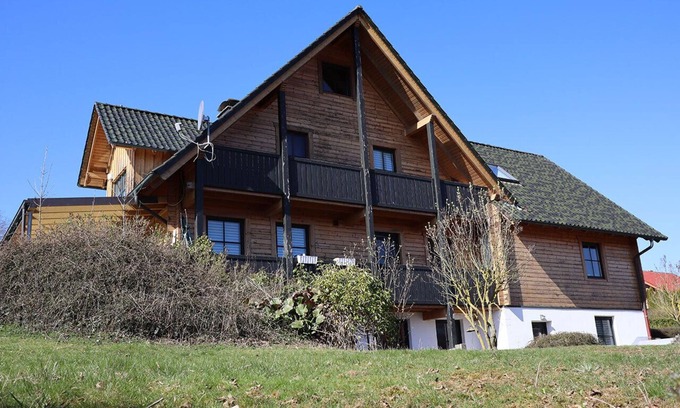 Dringenberg Appartement | ❤️Ferienwohnung spacieux dans le village du château Dringenberg pour 6 personnes