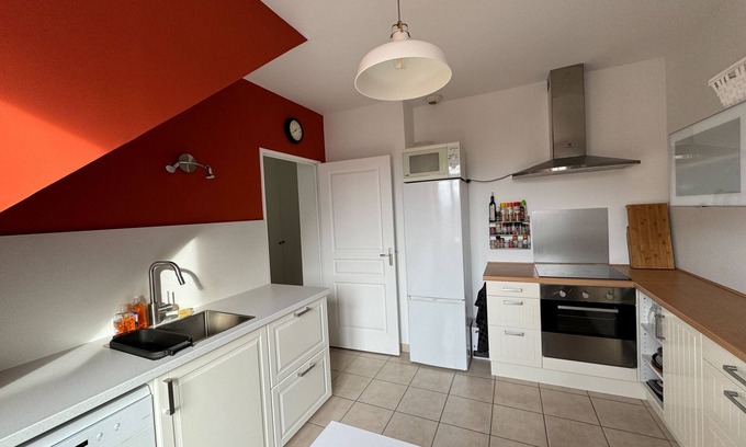Saint-Jean Appartement | Spacious flat with terrace