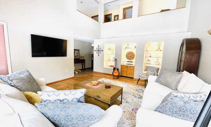 Fly Creek Maison | ENJOY! Relax and Unwind in Tranquil Fly Creek - 5 min to Downtown Cooperstown