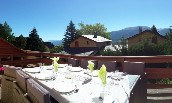 Font-Romeu-Odeillo-Via Appartement | Gîte spacieux Authentique Terrasse 25m² exposée plein sud Face à l'arrêt navette