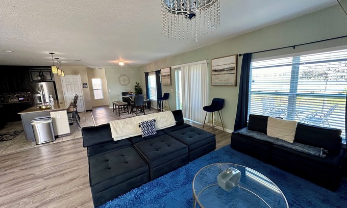 Marbella Maison | Spacious Fun & Convenient