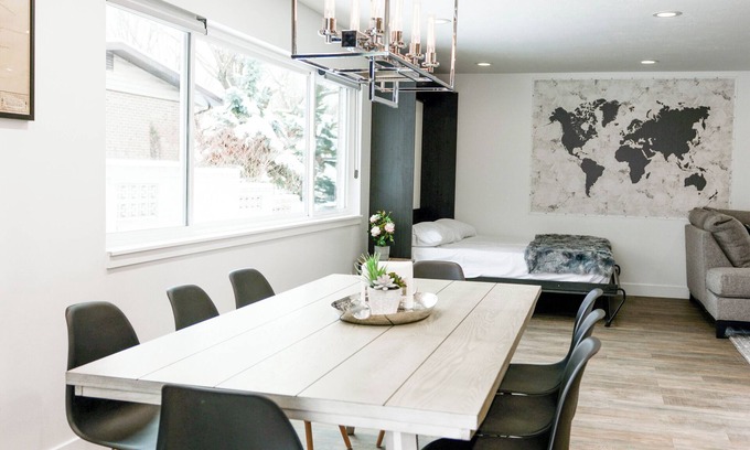 Sandy Maison | Spacious Ski Retreat near slopes, Expo Center, and RSL stadium