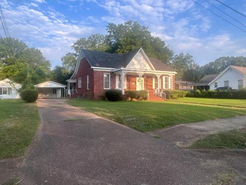 Grenada Maison | Spacious home near downtown Grenada