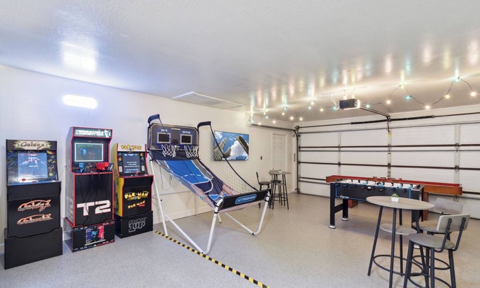 Scottsdale Estates Ten Maison | Spacious home near Old Town Scottsdale with a game room and hot tub!