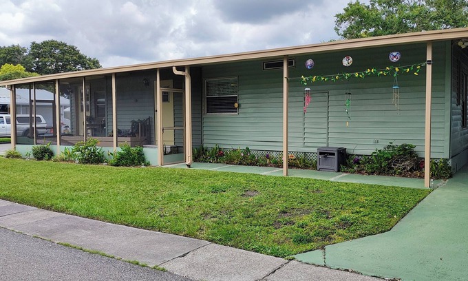 Oldsmar Maison | Spacious home near restaurants, movies, beaches, and hospitals, w/community pool
