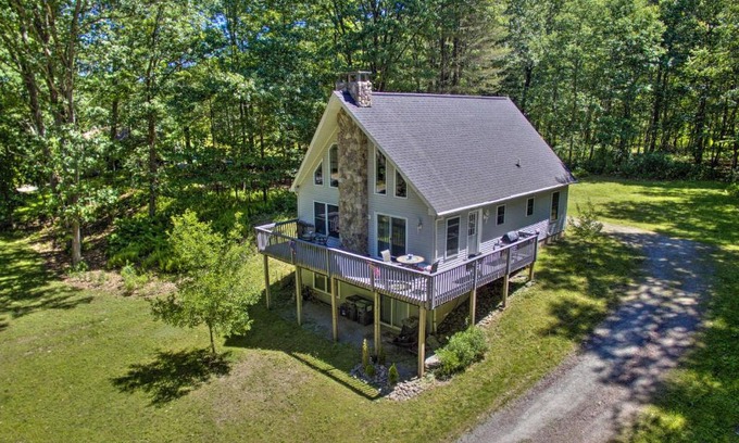 Callicoon Maison | Spacious Home with Deck, Grill and Delaware River View