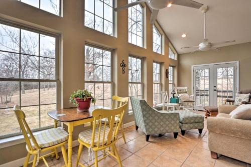 Hallsville Maison | Spacious Home with Pond about 13 Mi to Columbia!
