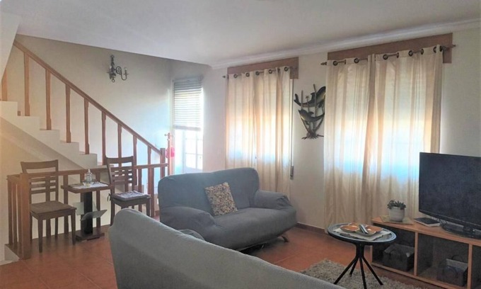 Angra do Heroismo Appartement | Spacious House near Angra do Heroismo