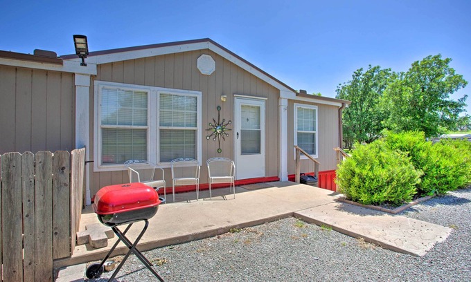 Custer County Maison | Spacious House ~ 1 Mi to Lake & Boat Ramp!