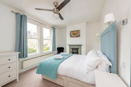 Bath Appartement | Spacious House - 2 Double Rooms - Street Parking - Garden