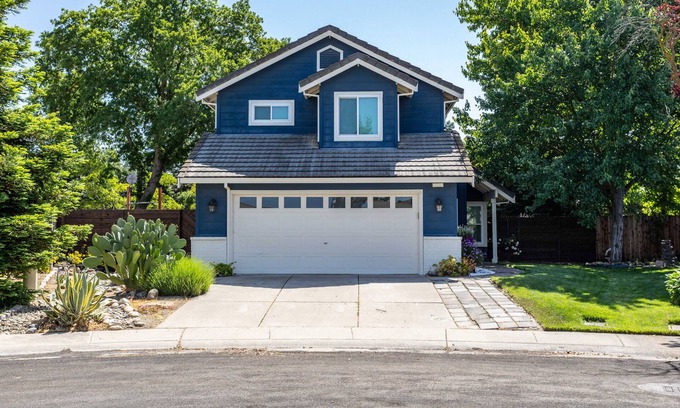 Elk Grove Maison | Spacious house in Elk Grove, perfect for your stay!