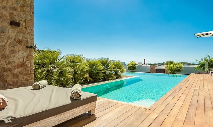 Binz Maison | Spacious house with a garden and close to the beach