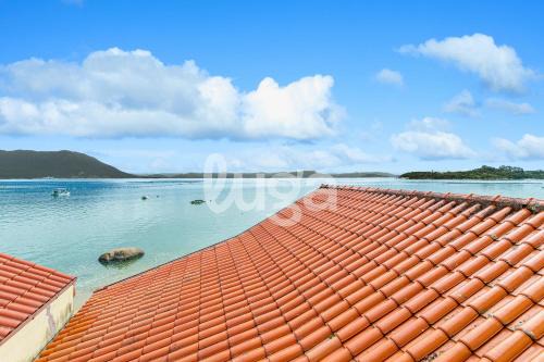 Ribeirao da Ilha Maison | Maison Spacieuse avec Vue sur la Mer