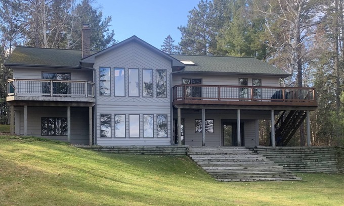 LaPorte Maison | Spacious Lakefront Cabin on Pristine Kabekona Lake-Northern MN