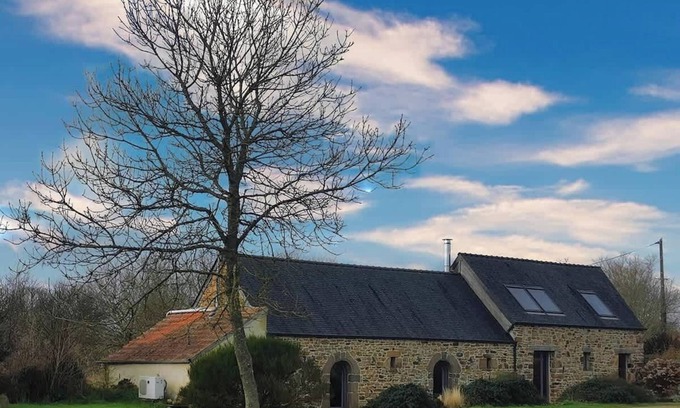 Guimaec Maison | Maison familiale rénovée avec accès à la mer