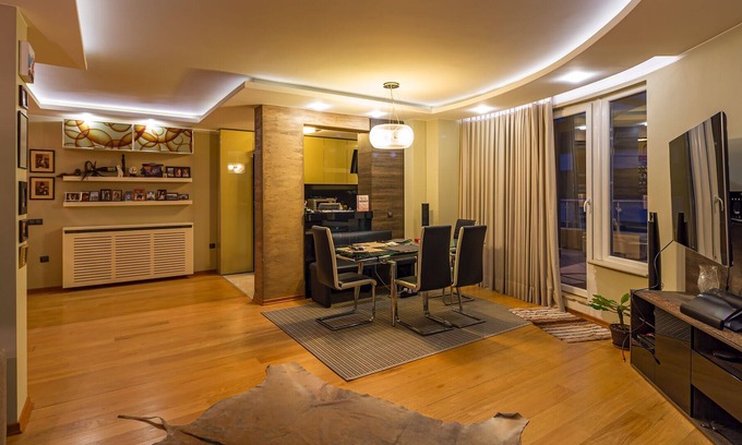 Studentski Grad Appartement | Spacious Lovely 3-Bed Apartment with big balcony