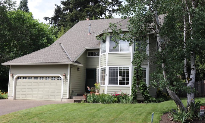 Wilsonville Maison | Spacious, Lovely home near Portland in Wilsonville, OR