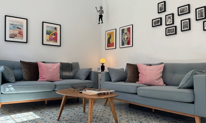 La Goleta Appartement | Appartement traditionnel spacieux et lumineux avec 3 balcons, dans immeuble protégé