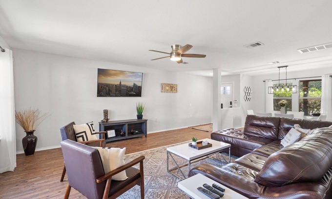 McKinney Maison | Spacious Luxury Austin Home | 10 min to Downtown and Airport
