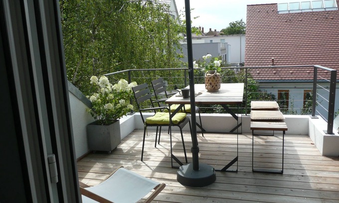 Regensburg Appartement | Spacieux appartement en duplex avec terrasse sur le toit dans un emplacement idéal