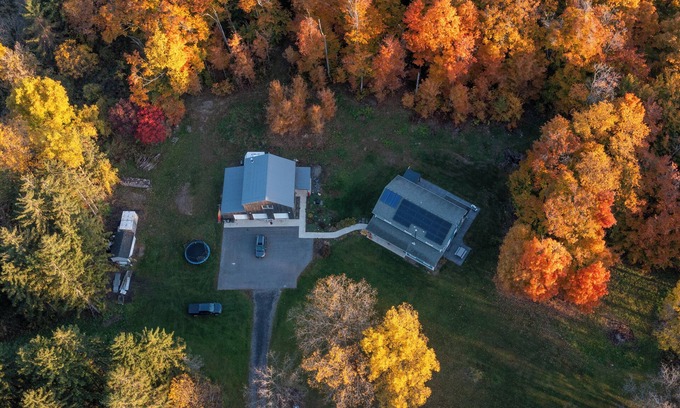 Ithaca Maison | Spacious, modern 4-BR house in serene wooded setting just minutes from downtown