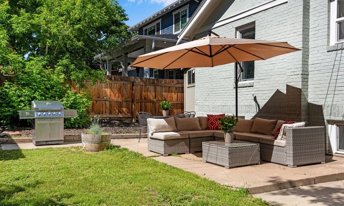 Sloan Lake Appartement | Spacious Modern | Groups |Family |Sloans lake