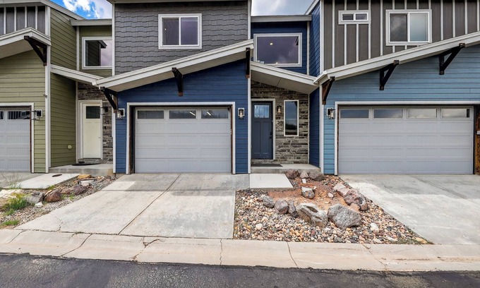 Brian Head Copropriété | Spacious Mountain Townhome | Game Room + Near Slopes