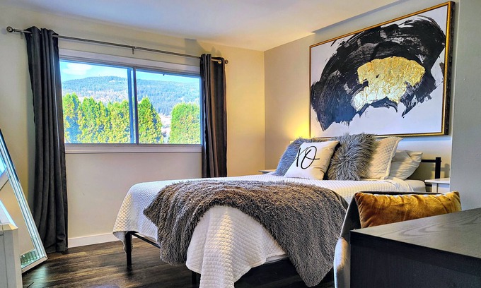BX Maison | Spacious Mountain View Modern Guest Suite