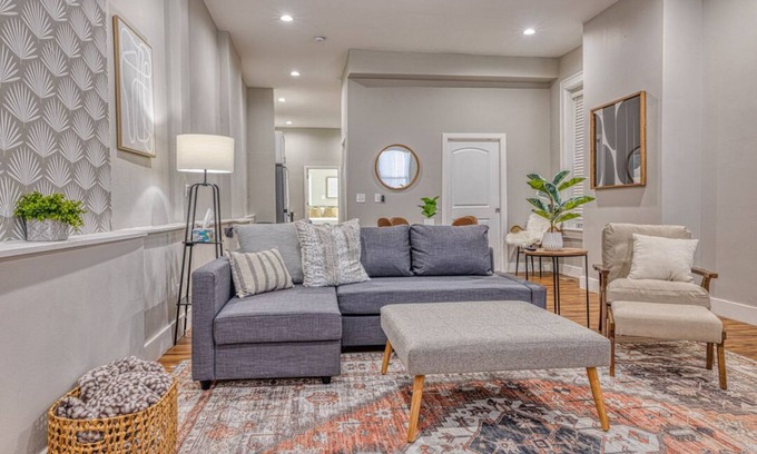 Benton Park Maison | Spacious, NEW 1 BD 1 BA Apt