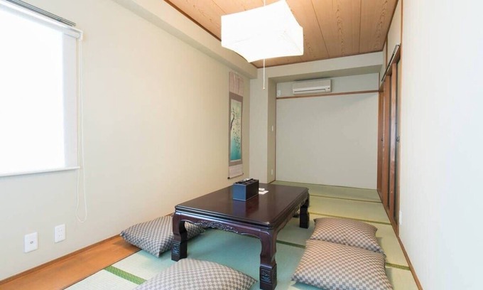 Hiroshima City Centre Appartement | Spacious next to PeacePark Family Condo Up to 13 P