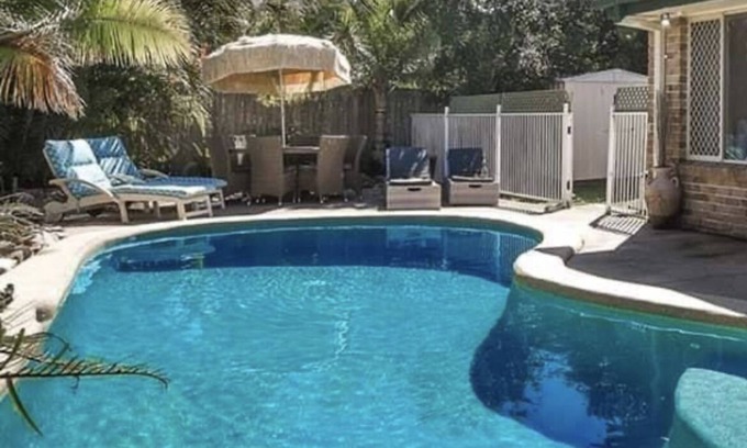 Mountain Creek Maison | 4bdr Home avec piscine 4 km de la plage de Mooloolaba