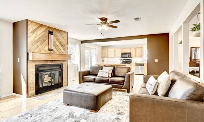 Aurora Maison | Spacious Private Retreat Near Cherry Creek Park!