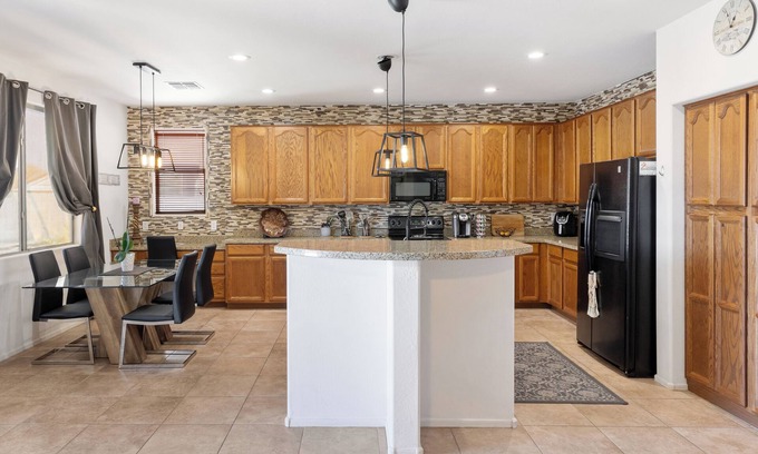 Laveen Village Maison | Spacious Resort-Style Retreat: Pool ~ Scenic Views