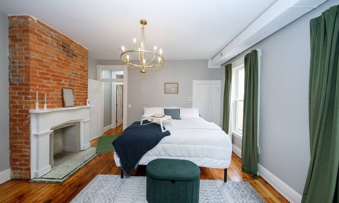 East Row Historic District Maison | Spacious Rowhouse - 5 Min to Cincy & Walkable!