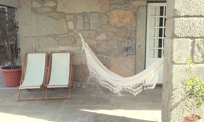 Braga Maison | Spacieuse maison rustique avec piscine