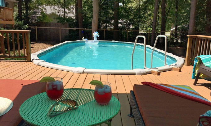 Shorewood-Tower Hills-Harbert Maison | Red Arrow Lodge - une retraite Sawyer offrant de la place pour tous!