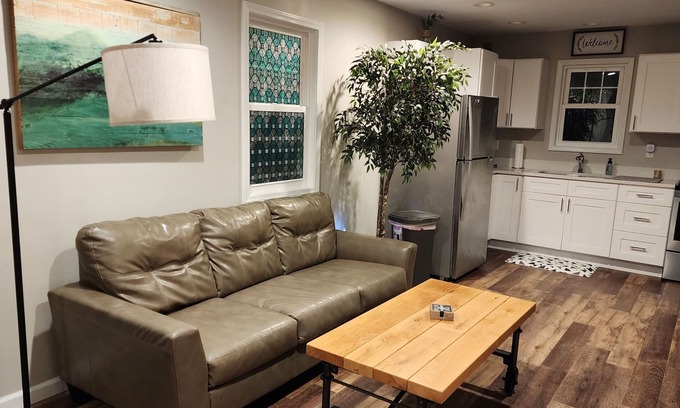 Bourbonnais Appartement | Spacious Studio with All the Comforts of Home
