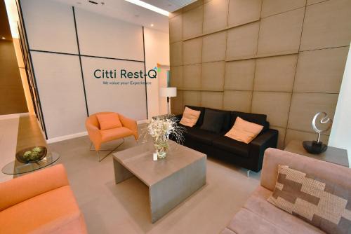 Alabang Appartement | Spacious & Stylish Condo Free Wifi & Netflix TLB2