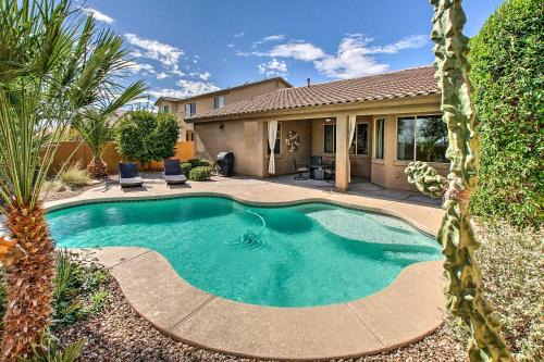 Royal Ranch Maison | Spacious Surprise Home 6 Mi to Wildlife World Zoo