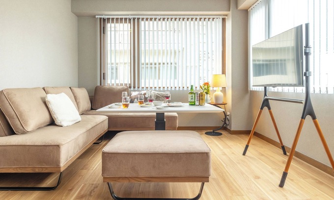 Sumida Maison | Spacious Tokyo Getaway – 8BR/3BA Home w/Parking by Asakusa & Skytree