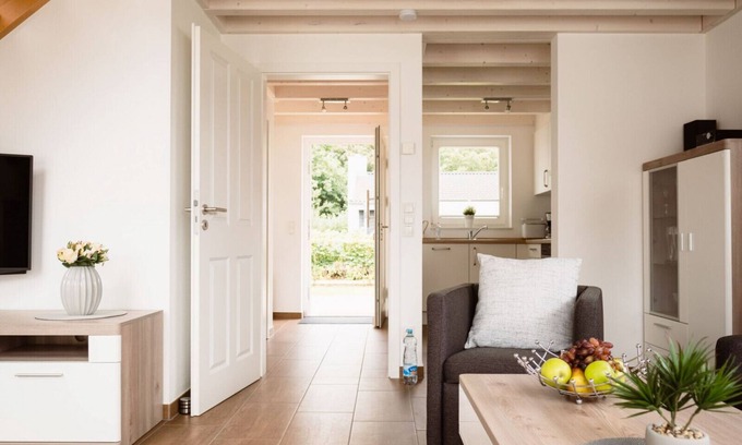 Nordhorn Maison | Spacious vacation home in a perfect location with fireplace, sauna, whirlpool, WLAN